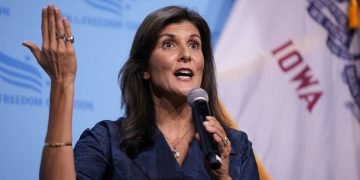 US election 2024:Nikki Haley Challenges Trump Amidst Presidential Race Setback