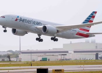 American Airlines Cargo Soars, Delivering 1.2 Million Pounds of Love for Valentine’s Day