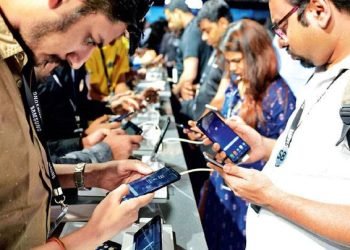 India’s Bold Move to Supercharge Mobile Manufacturing with Reduced Import Duties