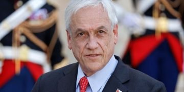 Chile Mourns: Former President Sebastián Piñera Dies in Helicopter Crash