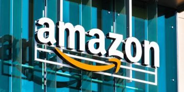 Amazon’s Strategic Leap: Generative AI Reshaping Logistics for Future Success