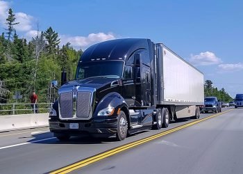 Moroun’s Trucking Empire Cuts Deep: 677 Layoffs Announced