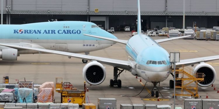 US Shopping Spree for Chinese Goods Sends Air Cargo Rates Skyrocketing