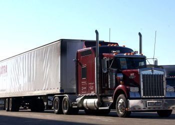 US Truckload Spot Rates Show Positive Trend, But Long-Term Recovery Uncertain