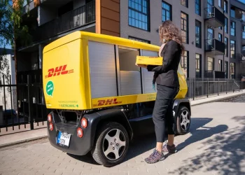 DHL Express Trials Self-Driving Delivery Vehicles for Urban Congestion Relief