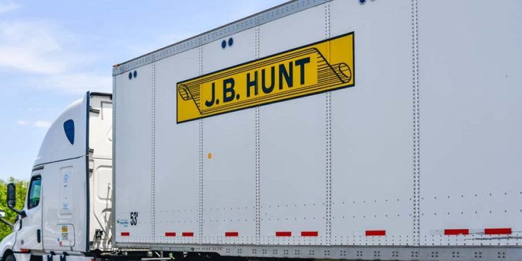 J.B. Hunt Pioneers Blockchain Technology for Streamlined Truckload Shipping