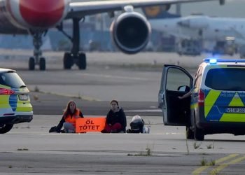 Airport Chaos as Climate Activists Disrupt Flights Across Europe
