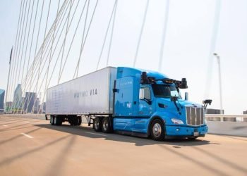 Autonomous Trucks Hit the Road in California: Pilot Program Tests Safety and Efficiency