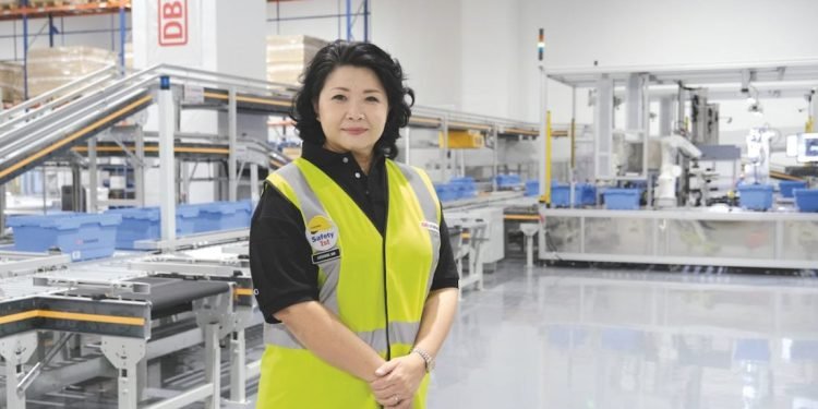 DB Schenker Opens Asia’s Largest Logistics Hub in Singapore