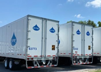 Dupré Logistics Invests in Sustainability with Electric Fleet