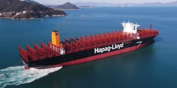 Hapag-Lloyd Expands Fleet with New LNG-Powered Vessels