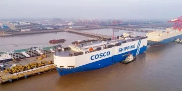 COSCO Shipping Lines Expands Fleet with New LNG-Powered Vessels