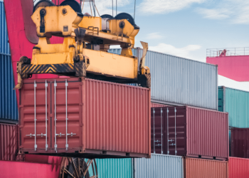 Avoiding Demurrage Fees in Ocean Freight: Key Strategies for Cost Efficiency