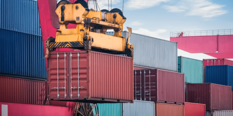 Avoiding Demurrage Fees in Ocean Freight: Key Strategies for Cost Efficiency