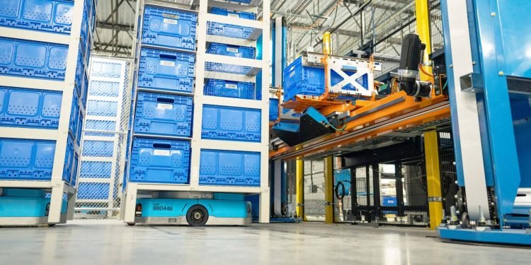 Amazon Introduces New Fulfillment Center in Southeast Asia