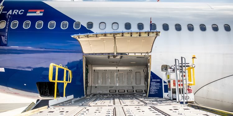 ECS Globe Air Cargo Develops AI-Powered Forecasting for Air Cargo Demand