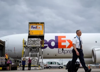 Business Cargo Companies Adapt to Changing Trade Regulations Amid Economic Uncertainty