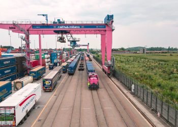 New Intermodal Rail Service Links Milan and Naples