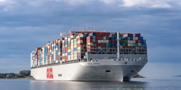 OOCL Iris: A New Giant in Sustainable Shipping