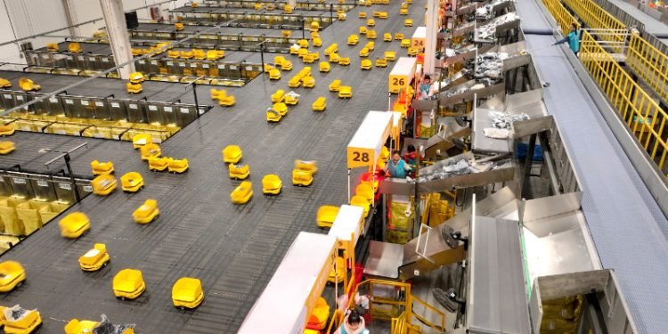 China’s Logistics Industry Continues to Dominate in 2024