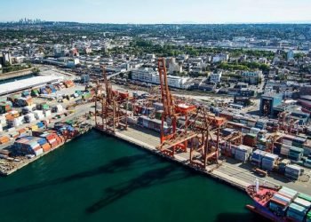 West Coast Ports See Import Surge Amid Strike Fears