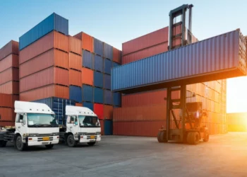 Logistics Industry Eyes Optimistic 2025 Amid Challenges