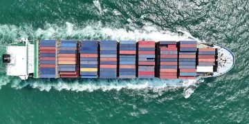 Global Shipping Report Shows Strong Import Levels for Late 2024
