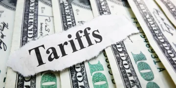 Logistics Industry Faces Tariff and Labor Challenges in 2025