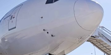 Challenge Group Registers First European 777-300ERSF Conversion