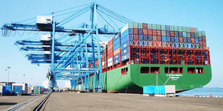 Damietta Container & Cargo Handling Company Sets Record in 2024