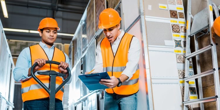 How Technology is Transforming Supply Chains Amid Growing Challenges