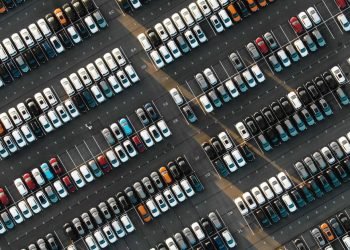 Innovating Finished Vehicle Logistics to Tackle Complexity