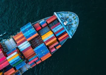 Environmental Group Advocates for Reduced Shipping Speeds to Lower Emissions