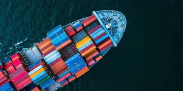Environmental Group Advocates for Reduced Shipping Speeds to Lower Emissions