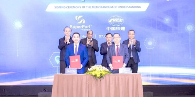 Vietnam Superport Expands Logistics Infrastructure for Regional Growth and Connectivity