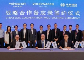 Chinese OEMs Strengthen Vertical Integration in Finished Vehicle Logistics