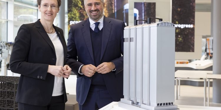 Johnson Matthey and Bosch Join Forces to Advance Zero-Emission Hydrogen Technology