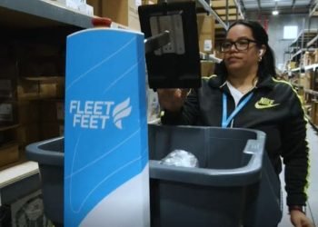 Fleet Feet Enhances Warehouse Efficiency with Autonomous Robots