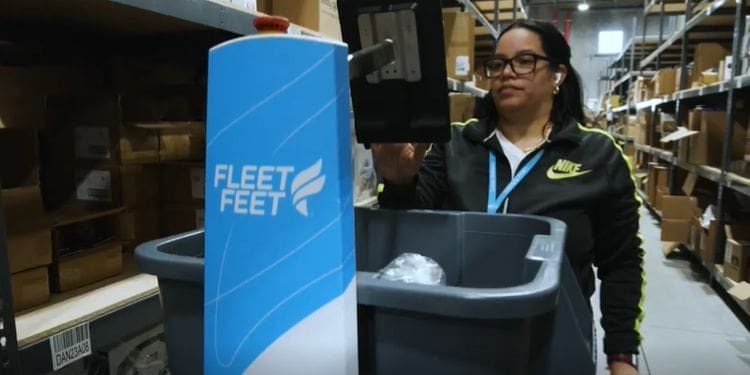 Fleet Feet Enhances Warehouse Efficiency with Autonomous Robots