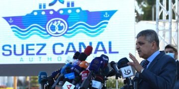 Suez Canal Authority Optimistic About Resumption of Traffic Amid Middle East Tensions