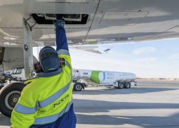 DHL and Neste Partner to Cut Logistics Emissions with Renewable Fuels