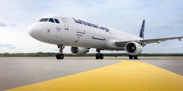 Lufthansa Cargo Enhances Central European Connectivity with New Freighter Service to Katowice, Poland