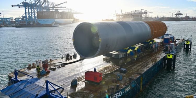 INDUSTRY BREAKTHROUGH: Manora Logistics Transforms Project Freight with Cutting-Edge Solutions