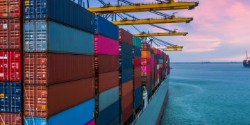 Market Disruptions and Growth Challenges: How Global Trade is Shaping 2025 Logistics Trends