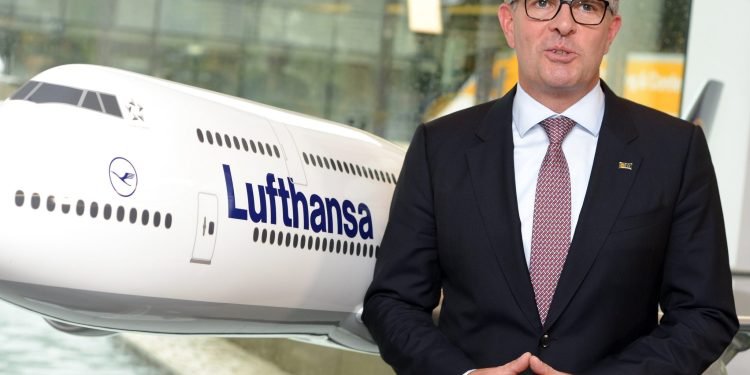 Major Disruptions: Lufthansa Cargo Warns of Severe Operational Impact Due to Strikes