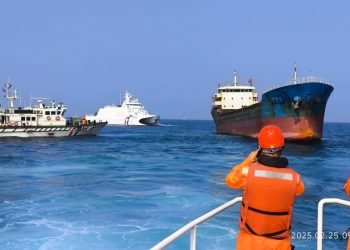 HIGH-STAKES MARITIME TENSIONS: Taiwan Detains Chinese Ship Over Subsea Cable Damage