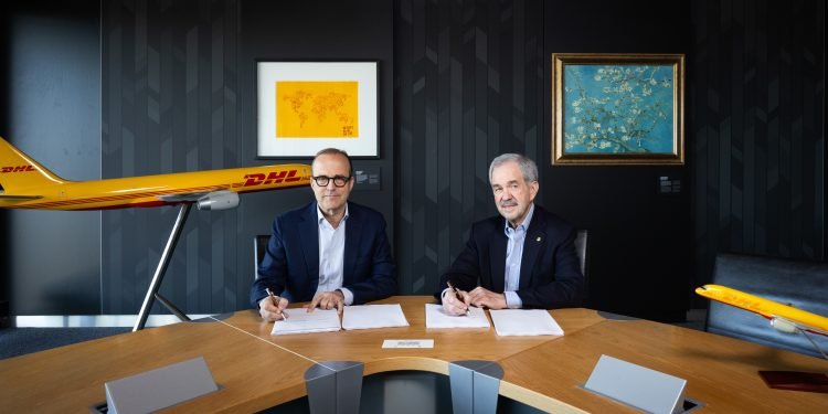 DHL’s Strategic Acquisition of CRYOPDP Enhances Pharma Logistics Capabilities