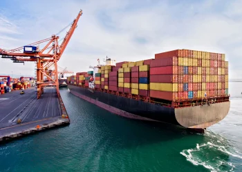 Sustainable Logistics and Technology: Transforming Supply Chains in Chile and Peru