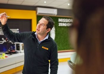 Market Shift: DHL Targets Express Growth to Capture Forwarding Market Share