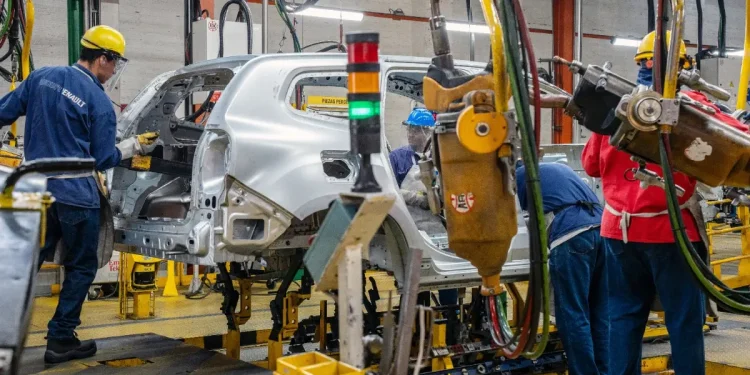 Trump’s Temporary Pause on Auto Tariffs Brings Short-Lived Relief for U.S. Carmakers